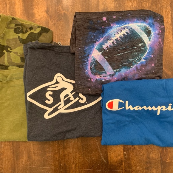 Boys T-Shirts Lot of 4 Sz 10-12 Champion Surf Camo Football - Picture 2 of 16